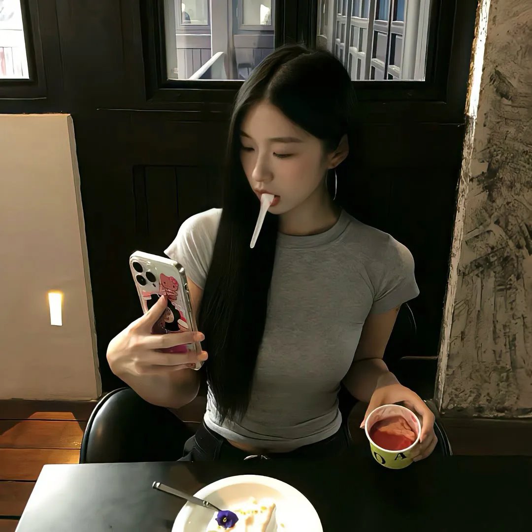 艾蜜莉·布莱尔的秘密